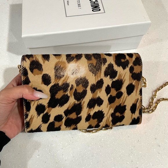 Moschino Leopard Print Pony Hair M Bag - Picture 5 of 6